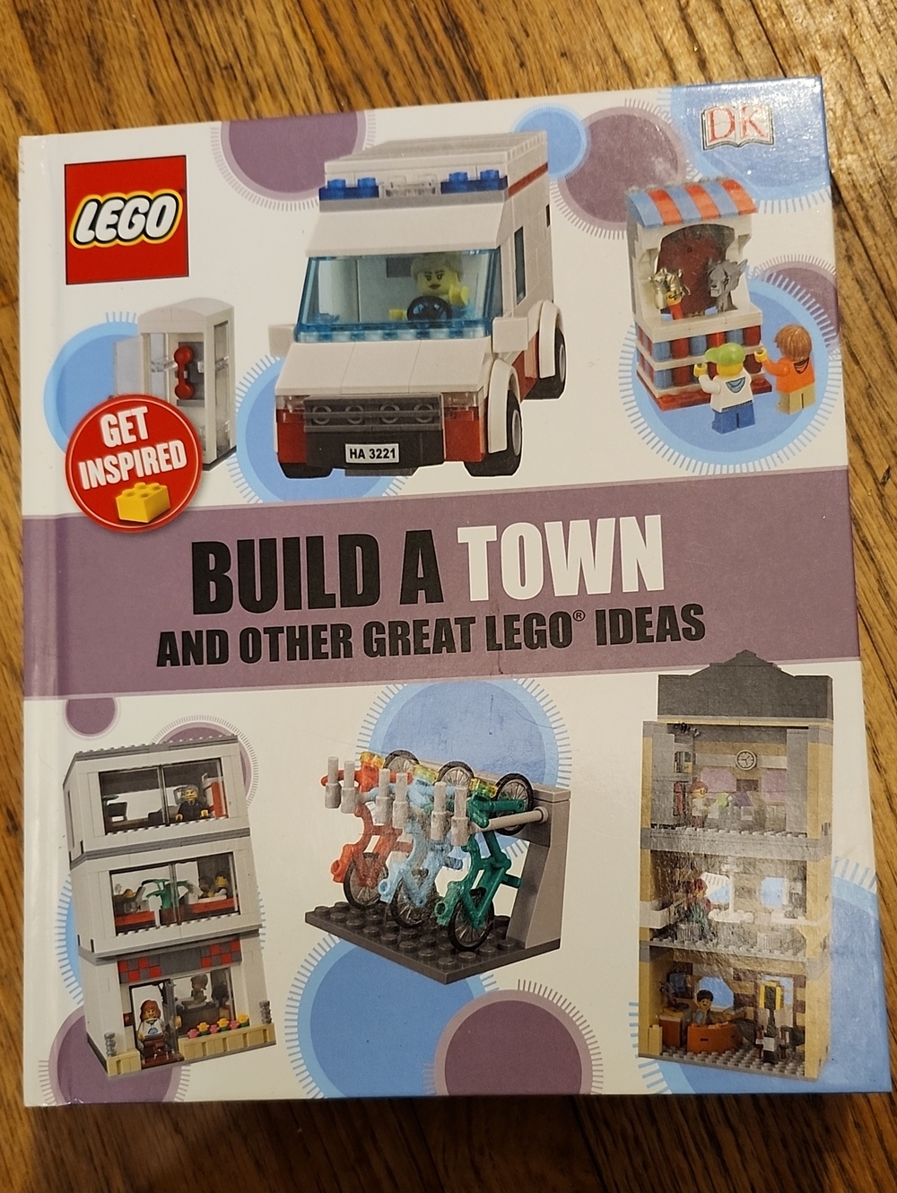 LEGO Books On How To Build Things - Picture 3 of 8